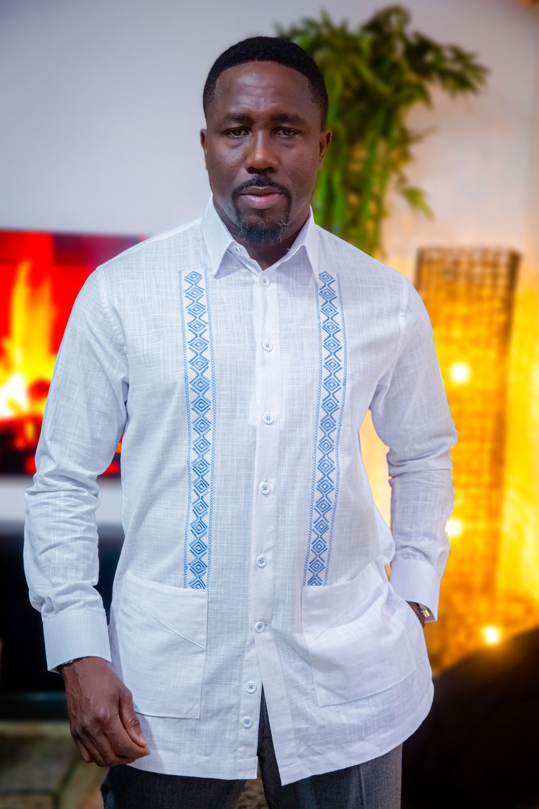 Chemise cubaines en lin brodée